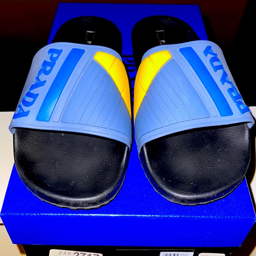 Prada slides